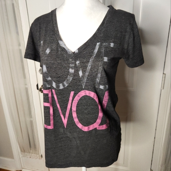 LOL Vintage LOVE T Shirt  Size Large - Picture 1 of 6